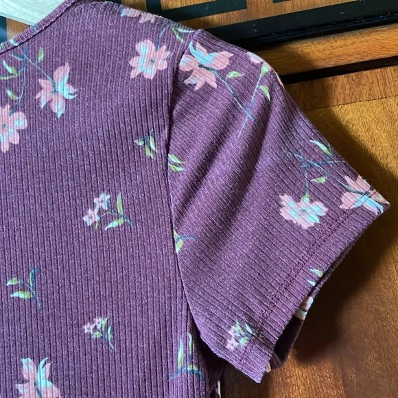 Wild Fable Purple Floral Ribbed Bodysuit Snap Closure Short Sleeve Juniors M - Picture 13 of 14
